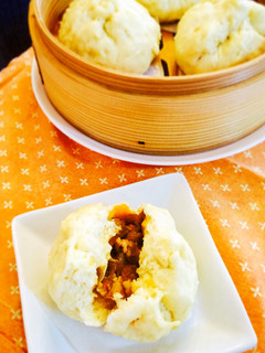 ◎アツアツをどうぞ〜なピリ辛焼肉まん◎-レシピのメイン写真