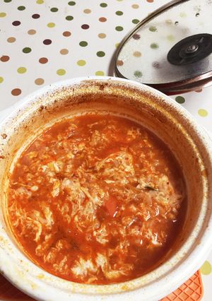 キムチ鍋のシメ雑炊(｡ ・`ω・´)-レシピのメイン写真