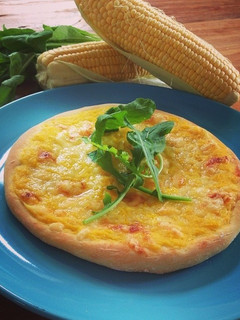 とうもろこしの甘みいっぱいピザ-レシピのメイン写真