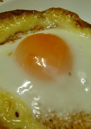 簡単！美味しい＊マヨネーズ卵トースト＊♪-レシピのメイン写真