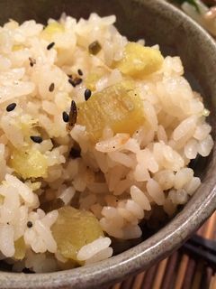 塩昆布でコク出し!さつまいもごはん-レシピのメイン写真