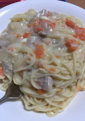 残ったシチューでクリームパスタ！-レシピのメイン写真