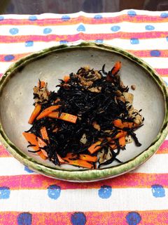 豚バラとひじきの煮物-レシピのメイン写真