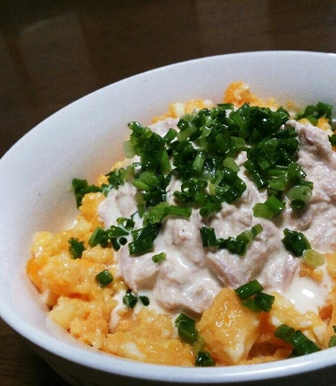 黄金比①活用 ポチ男のたまご丼 by いぬのおうちかあさん