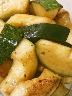 巨大ズッキーニのマヨネーズ焼き。-レシピのメイン写真