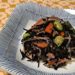 รูปของ 塩糀を使った常備菜☆ひじきの煮物
