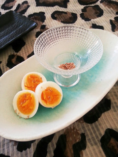 茹で卵に~ごま塩-レシピのメイン写真