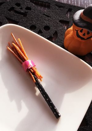 ハロウィンに★パスタでほうき-レシピのメイン写真