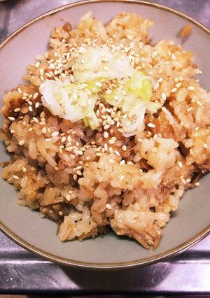 お釜にポン！メチャ簡単炊き込みご飯-レシピのメイン写真