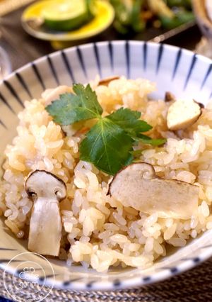 秋の香*簡単美味しい♡絶品料亭の松茸ご飯-レシピのメイン写真