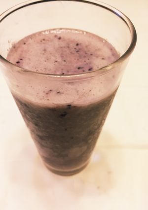 簡単バナナブルーベリースムージー-レシピのメイン写真
