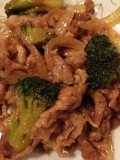 豚こまとブロッコリーの甘辛ニンニク炒め★-レシピのメイン写真