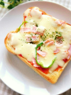 自家製トマトソースで作る★ピザトースト-レシピのメイン写真
