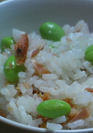 シャケと枝豆の簡単ごはん-レシピのメイン写真