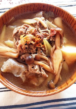 秋の味覚♫山形の芋煮♡-レシピのメイン写真