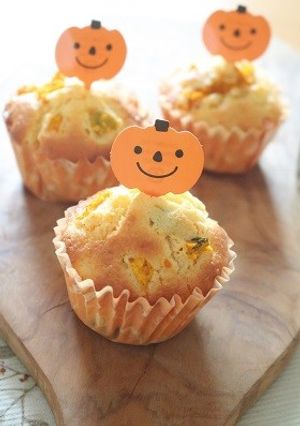 簡単！ハロウィンにかぼちゃのカップケーキ-レシピのメイン写真