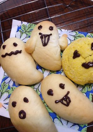 ハロウィンに♪ミルクパンでゴーストパン-レシピのメイン写真