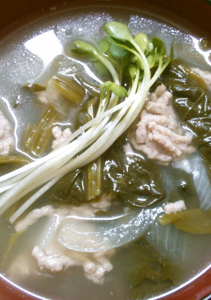 ほうれん草と 玉ねぎ 挽き肉のお吸い物♪-レシピのメイン写真