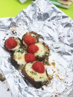 BBQで好評!!簡単!しいたけピザ?!-レシピのメイン写真
