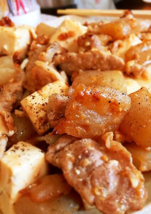 豚肉こんにゃく豆腐の醤油麹炒め-レシピのメイン写真