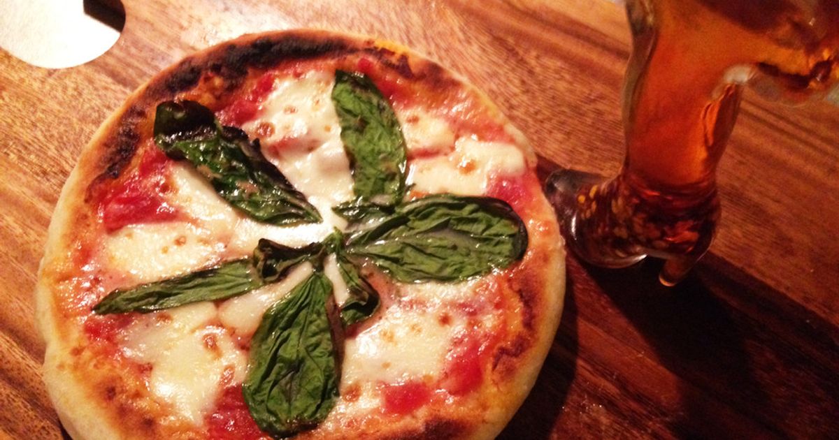 グリルで簡単 石窯風ピッツァマルゲリータ by ＊nounours