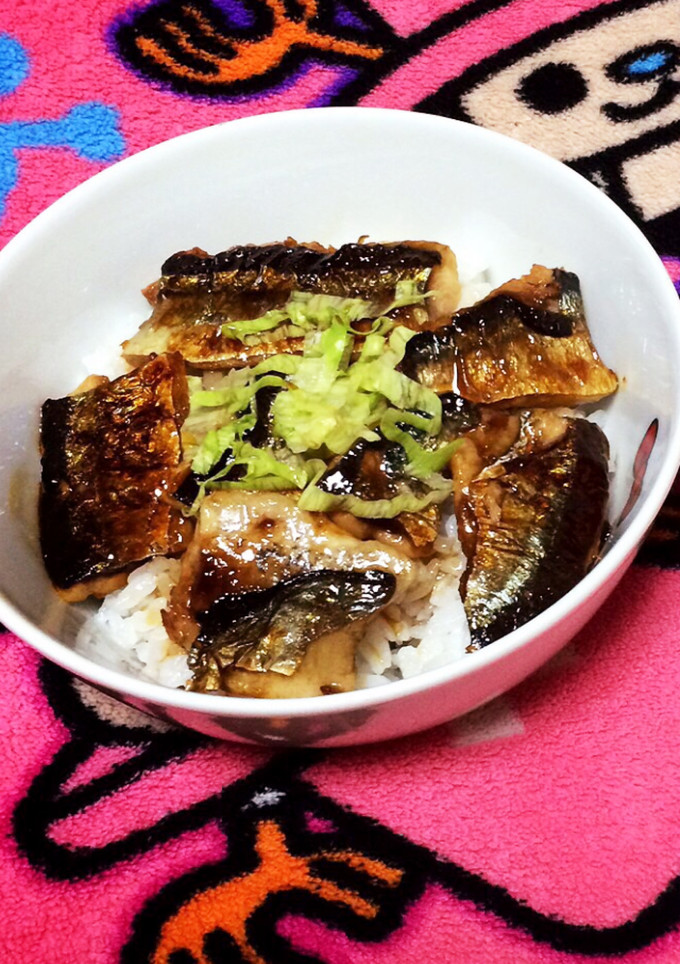サンマの蒲焼き丼-レシピのメイン写真