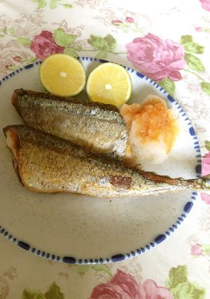 【母レシピ】フライパンで秋刀魚の塩焼き-レシピのメイン写真