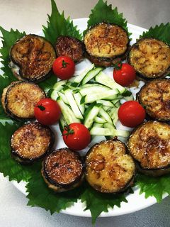 節約余り食材で☆鶏挽納豆の茄子挟み焼き☆-レシピのメイン写真