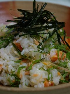 お酒の〆にピッタリ♪焼き鮭寿司-レシピのメイン写真