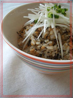 超早☆鶏&ひじきのまぜご飯♪-レシピのメイン写真