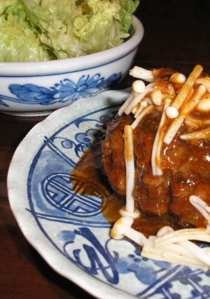 懐かしい母の味～煮込みハンバーグ♪-レシピのメイン写真