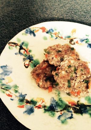 簡単♡手づかみ離乳食 野菜バーグ-レシピのメイン写真