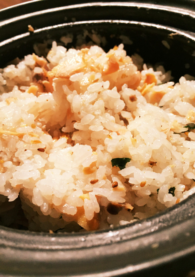 土鍋で鮭のまぜご飯-レシピのメイン写真