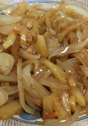 じゃがいもと玉ねぎのピリ辛炒め-レシピのメイン写真