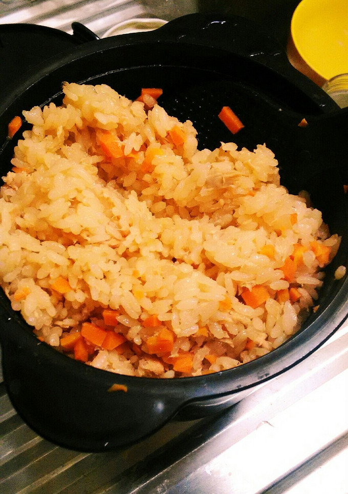 鮭フレークとにんじんの炊き込みご飯-レシピのメイン写真