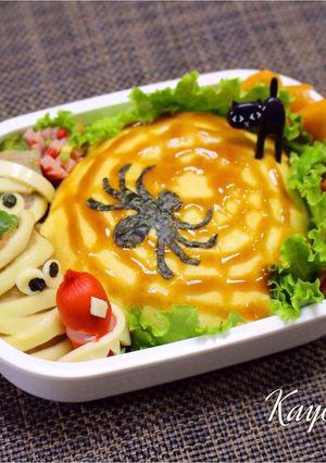 蜘蛛の巣とん平焼き風チャーハン キャラ弁-レシピのメイン写真