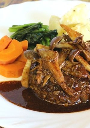 バルサミコ酢で本格煮込みハンバーグ-レシピのメイン写真