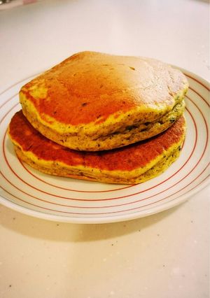 かぼちゃ・黒ゴマのふんわりホットケーキ-レシピのメイン写真