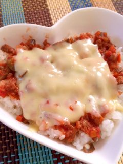 余ったミートソースでズボラ飯!-レシピのメイン写真