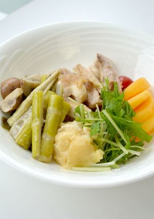 ゆで鶏と四方竹のみそチーズがけ-レシピのメイン写真