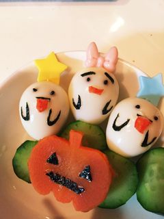 うずらの卵でオバケ♪お弁当ハロウィン♪-レシピのメイン写真