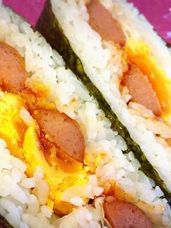 満腹❄︎目玉焼きウインナーおにぎらず❄︎-レシピのメイン写真