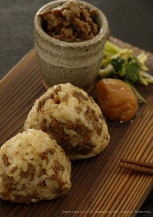 豚肉とまいたけの白いご飯に混ぜるだけっ✔-レシピのメイン写真