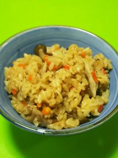 ジュースが決め手‼さんまの炊き込みご飯-レシピのメイン写真