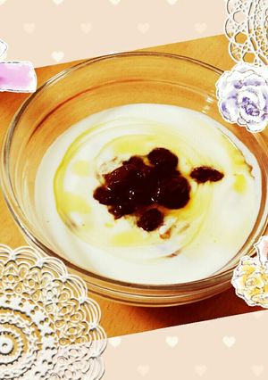 ヨーグルトに♪ラムレーズン＆ハニーナッツ-レシピのメイン写真