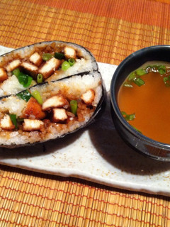 鶏のひつまぶし風おにぎらず-レシピのメイン写真