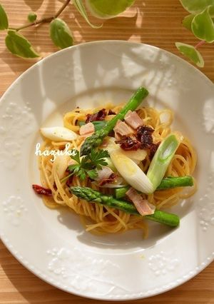 水戻しで生パスタ風ドライトマトと葱パスタ-レシピのメイン写真
