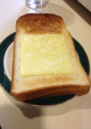 化学調味料チーズトースト-レシピのメイン写真