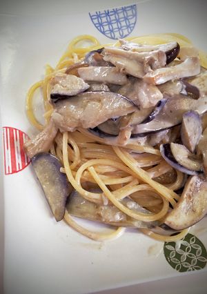 なすときのこのアンチョビクリームパスタ-レシピのメイン写真