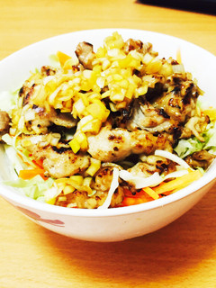 がっつりさっぱり!豚こまの甘酢丼!-レシピのメイン写真
